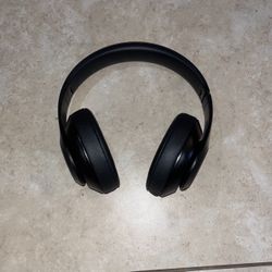 Beats studio 3 wireless headphones 
