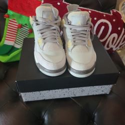 Jordan 4 Retro SE Craft Photon Dust (GS)
