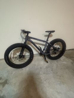 Mongoose mountain bike