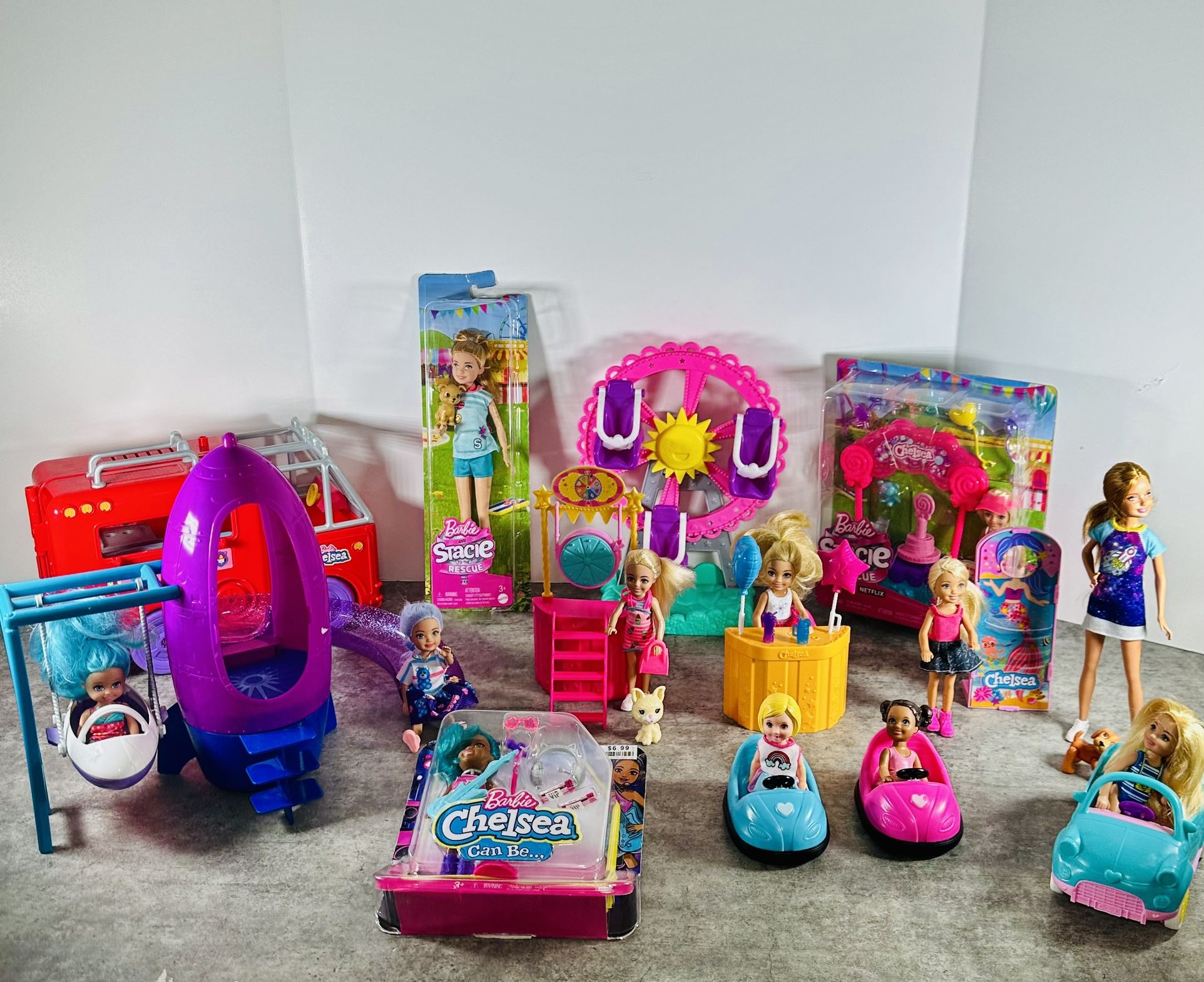 Barbie Chelsea And Stacie Carnival Playset