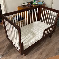Baby Crib In The Excellent Condition 150$
