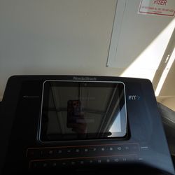 Nordic Track Elite 1000