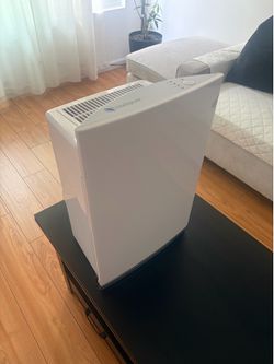 Intellipure Compact Air Purifier 10600-9
