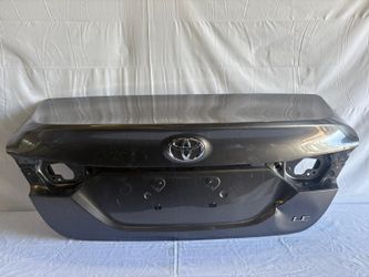 2018-2024 Toyota Camry LE Rear Trunk Lid Decklid Shell OEM 64401-06E10 Used