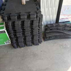 Rubber Gym Flooring 