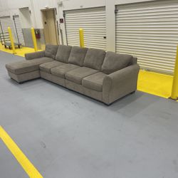 Sectional Sofa 