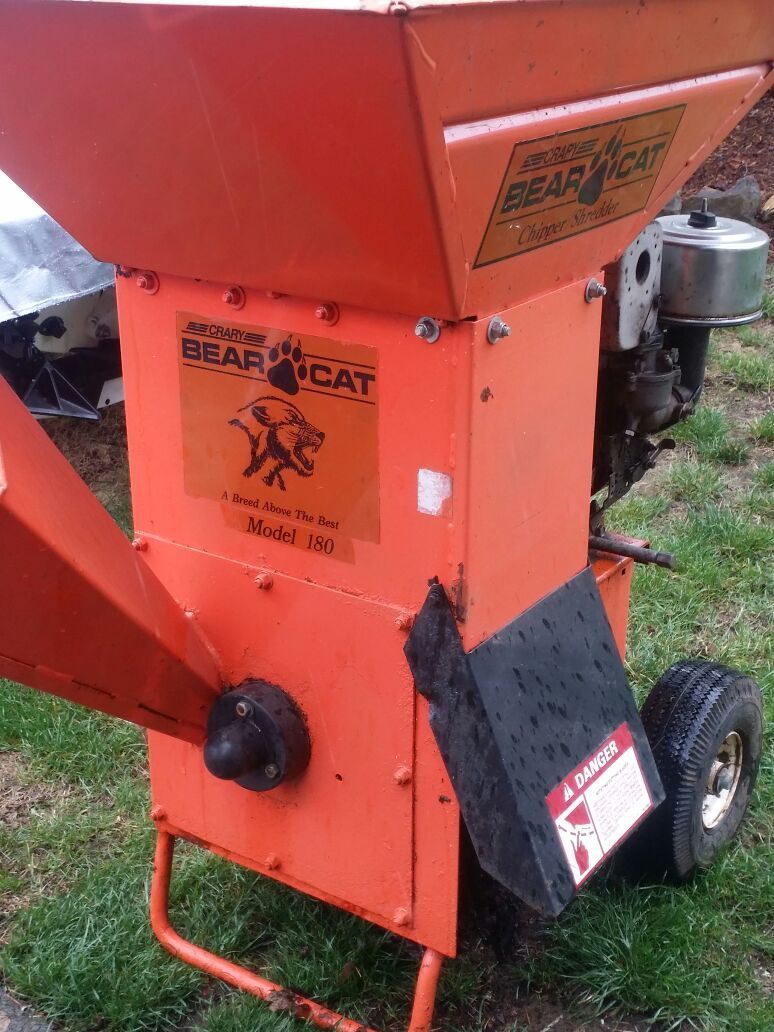 Crary (Echo) BearCat Wood Chipper/Leaf Shredder Industrial 8hp 3" Branches�-$650�(FREE DELIVERY!!!)