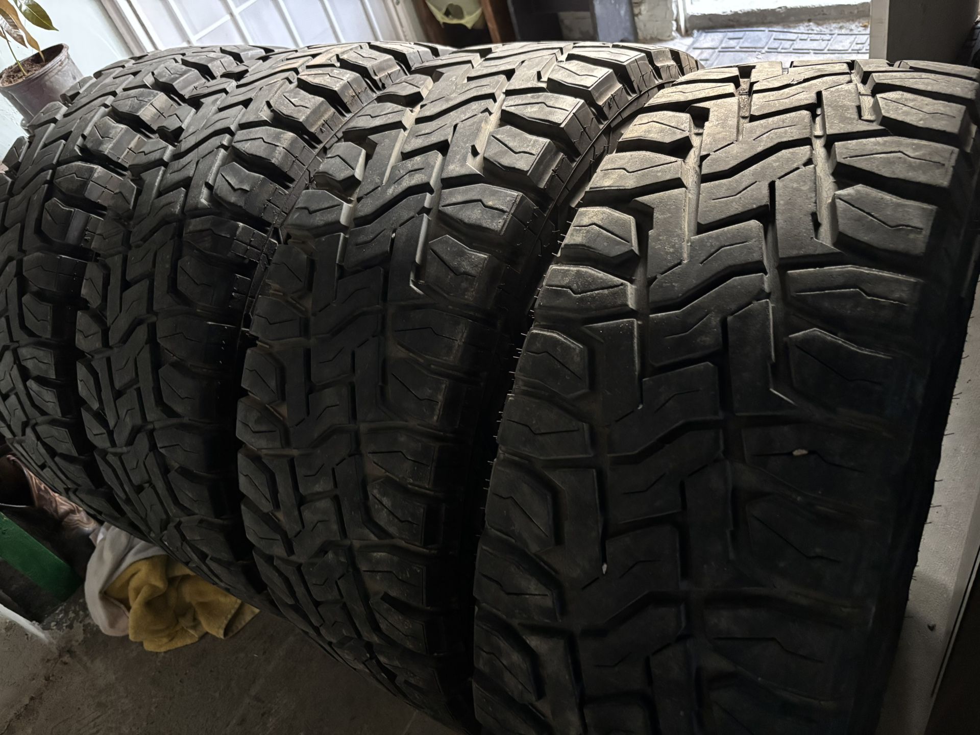 Toyo Tires 20’