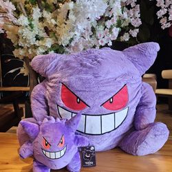 Pokémon Plush: Small and Extra Large Gengar