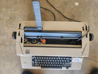 IBM seletric typewriter