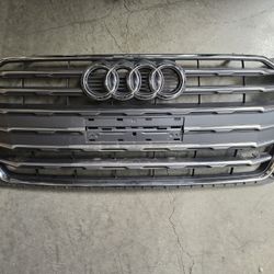 Audi A5 Grill