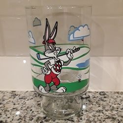 Warner Bros Bugs Bunny Golfing Oversized Glass  