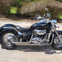 2006 Suzuki Boulevard