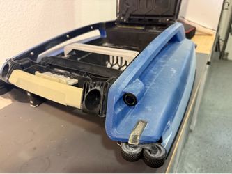 Betta 2 SE Solar-Powered Robotic Automatic Pool Skimmer Cleaner