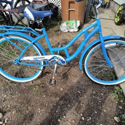 24-in Twin Del Mar Beach Cruiser