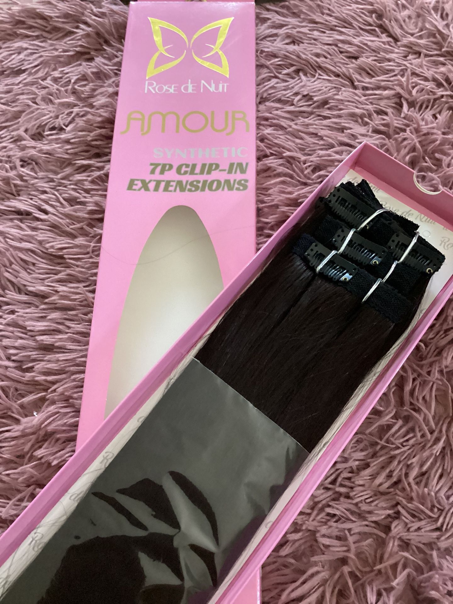 Clip Extension Synthetic  Black Hairs
