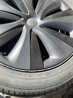 4 Tesla Tires With Stock Rims