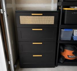 Office dresser