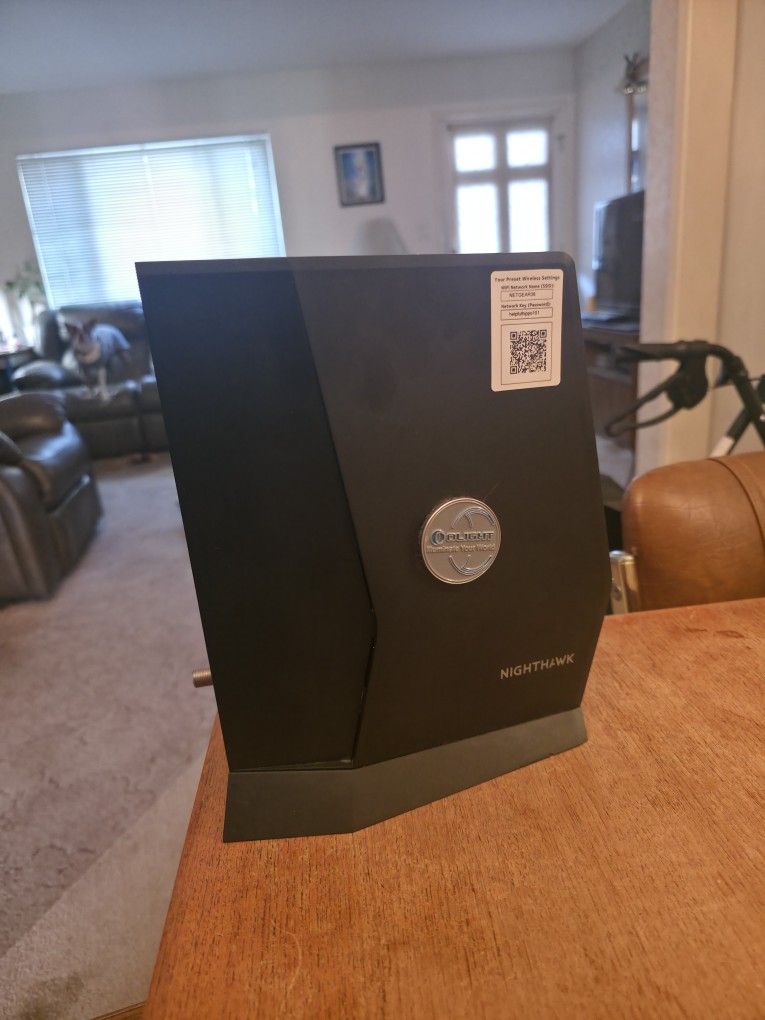 Netgear Nighthawk AX6 WiFi 6 Cable Modem Router