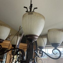 Chandelier 