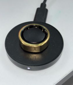 Oura ring