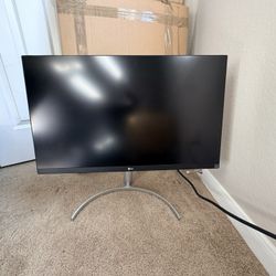 27” LG IPS UHD 4K Monitor (3840x2160)