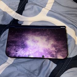New Nintendo 3DS XL Galaxy Edition – Complete w/ Box & Charger