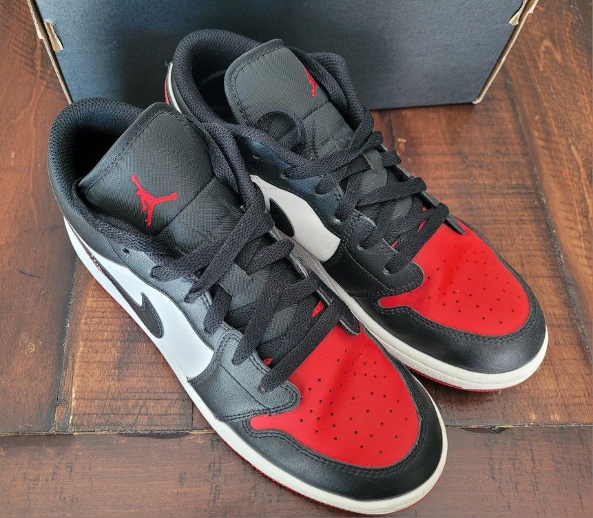 Nike Air Jordan 1 Low Youth Size 7