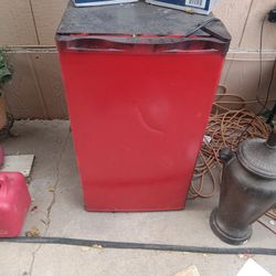 Mini Refrigerator 