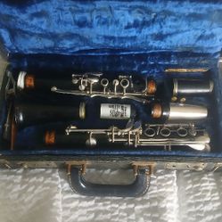 1960 Vintage Bundy Selmar Intermediate Clarinet And Case