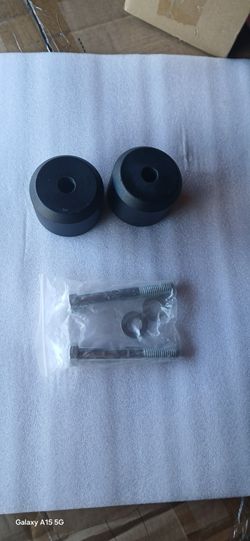 05-22 Ford F250 F350 Super Duty 4WD 2 in. Front Leveling Kit
