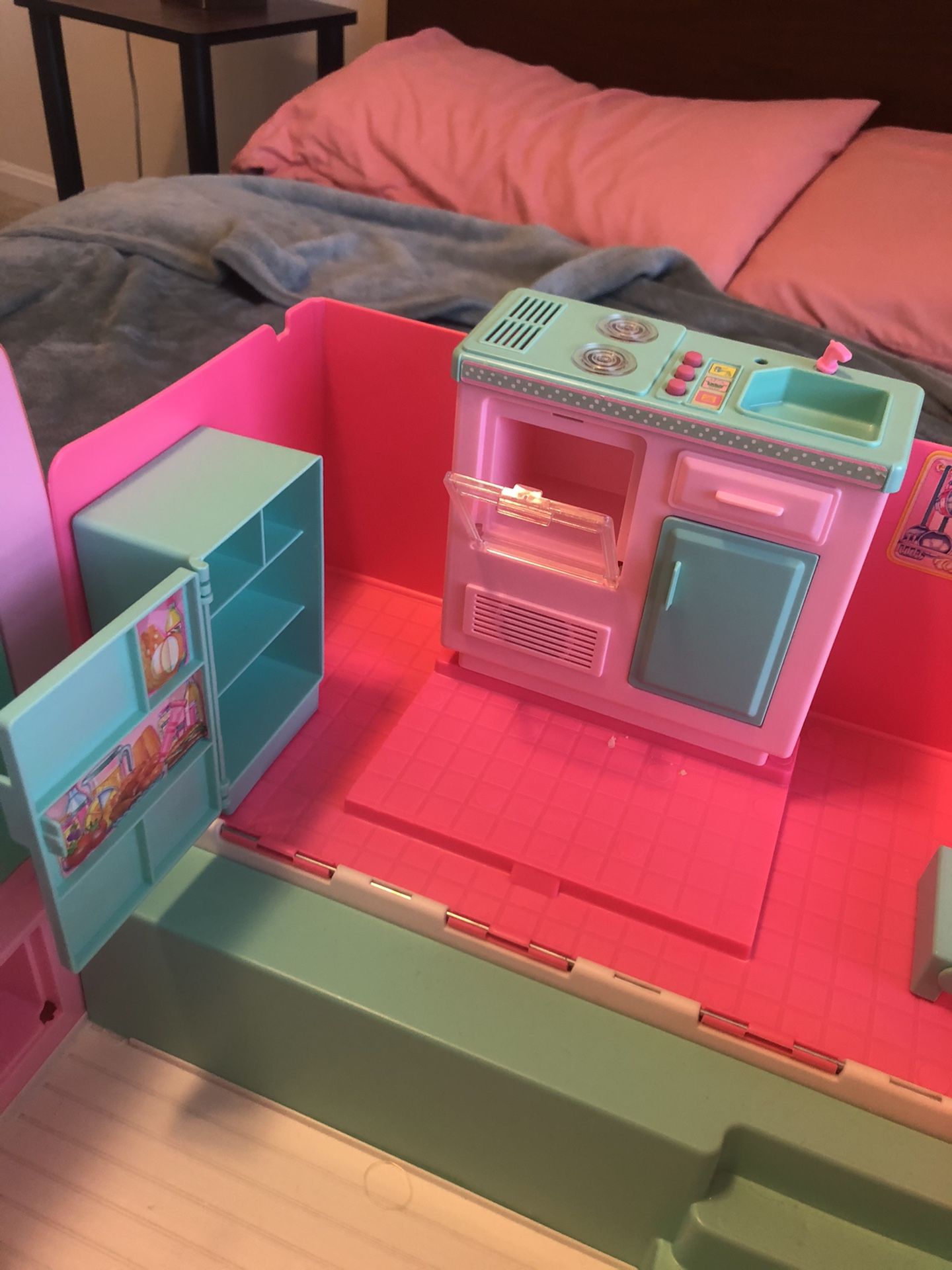 1996 Barbie Magical Motorhome, Camper, RV Vintage