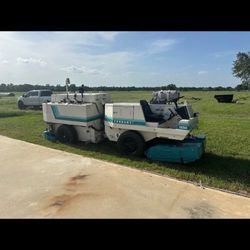 Indoor/ Outdoor  Sweeper / Cleaner 