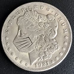 Large Covid Morgan Coin. First $20 Offer Automatically Accepted. Shipped Same Day