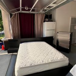 Queen Platform Bed With floating Night Stands 