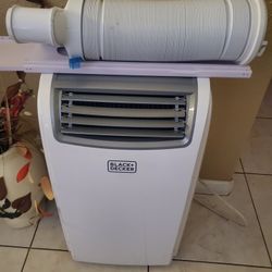 Black + Decker Portable AC Unit 