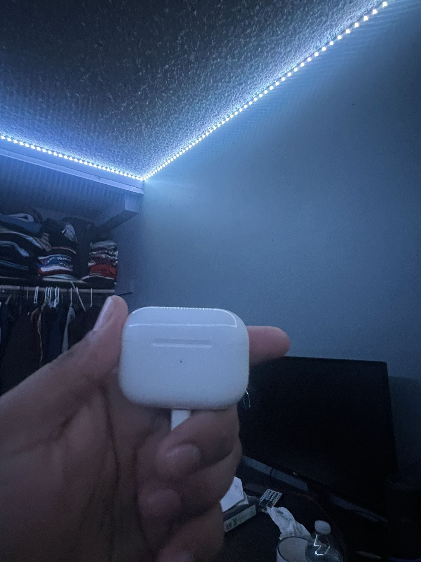 AirPods pro 1st gen