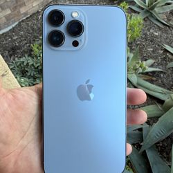 iPhone 13 Pro Max Unlocked