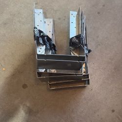 Hanger HUC612