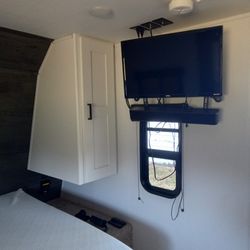 2022 Keystone Hideout