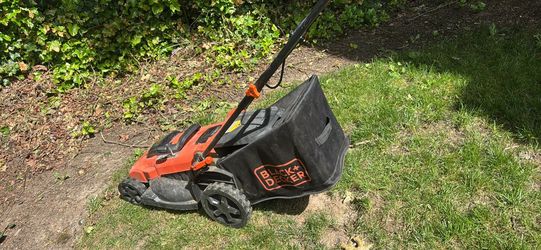 ✂️ Fresh Cuts Only 🌱 Black & Decker 40V Cordless Lawn Mower w/ 2 Batteries, Grass Bag & Charger Included
