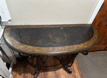 Half Round Table