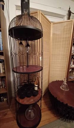 Iron wine bottle shaped wine decor