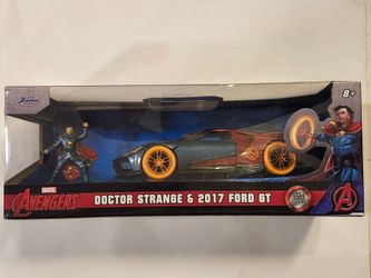 2022 JADA 1:32 SCALE DIECAST METAL. MARVEL AVENGERS DOCTOR STRANGE. 2017 FORD GT. WITH DOCTOR STRANGE DIECAST METAL FIGURE.