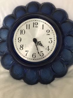 Tiara clock ( retired clock. ) Cobalt blue