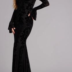  Velvet Off-The-Shoulder Mermaid Dress - WINDSOR