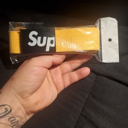 Supreme. Belt