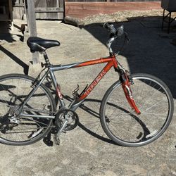 Trek Multitrack 7300 Bike