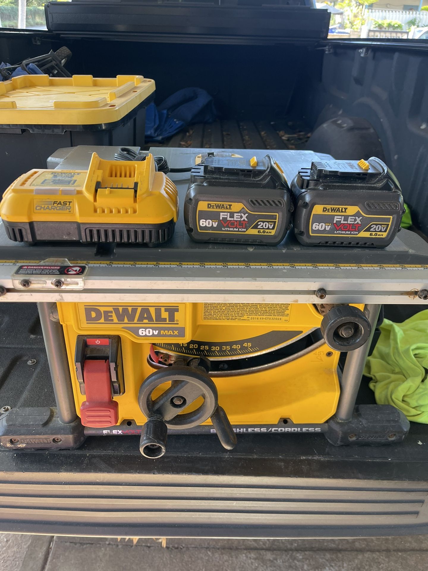 Dewalt