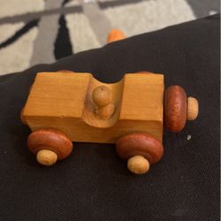 Montgomery School House Single Peg Toy Car